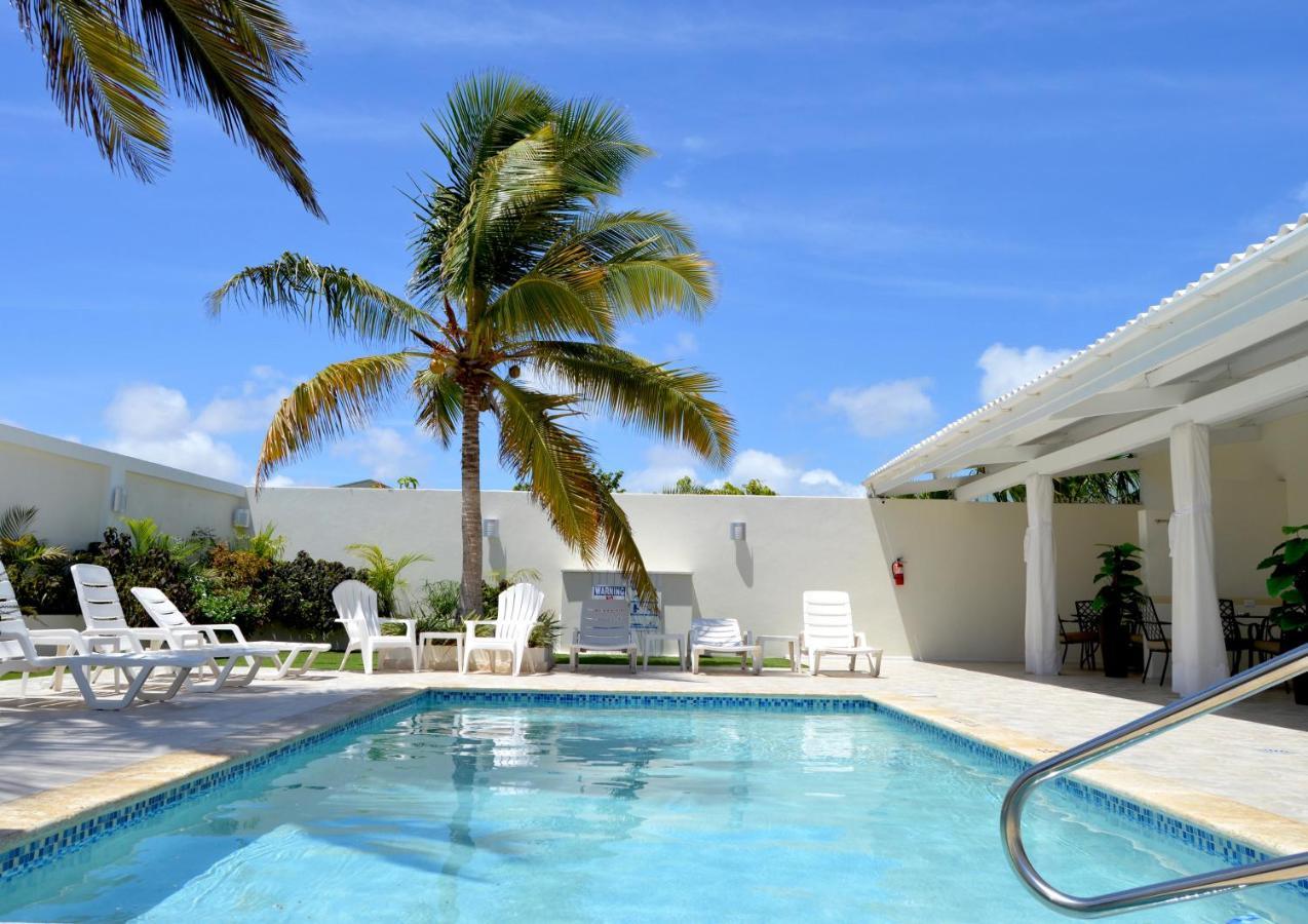 Yoyita Suites Aruba (Adults Only) Palm Beach Exterior photo