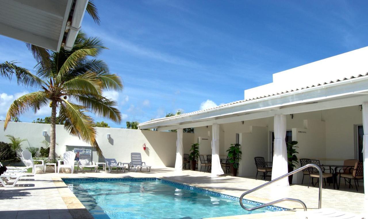 Yoyita Suites Aruba (Adults Only) Palm Beach Exterior photo